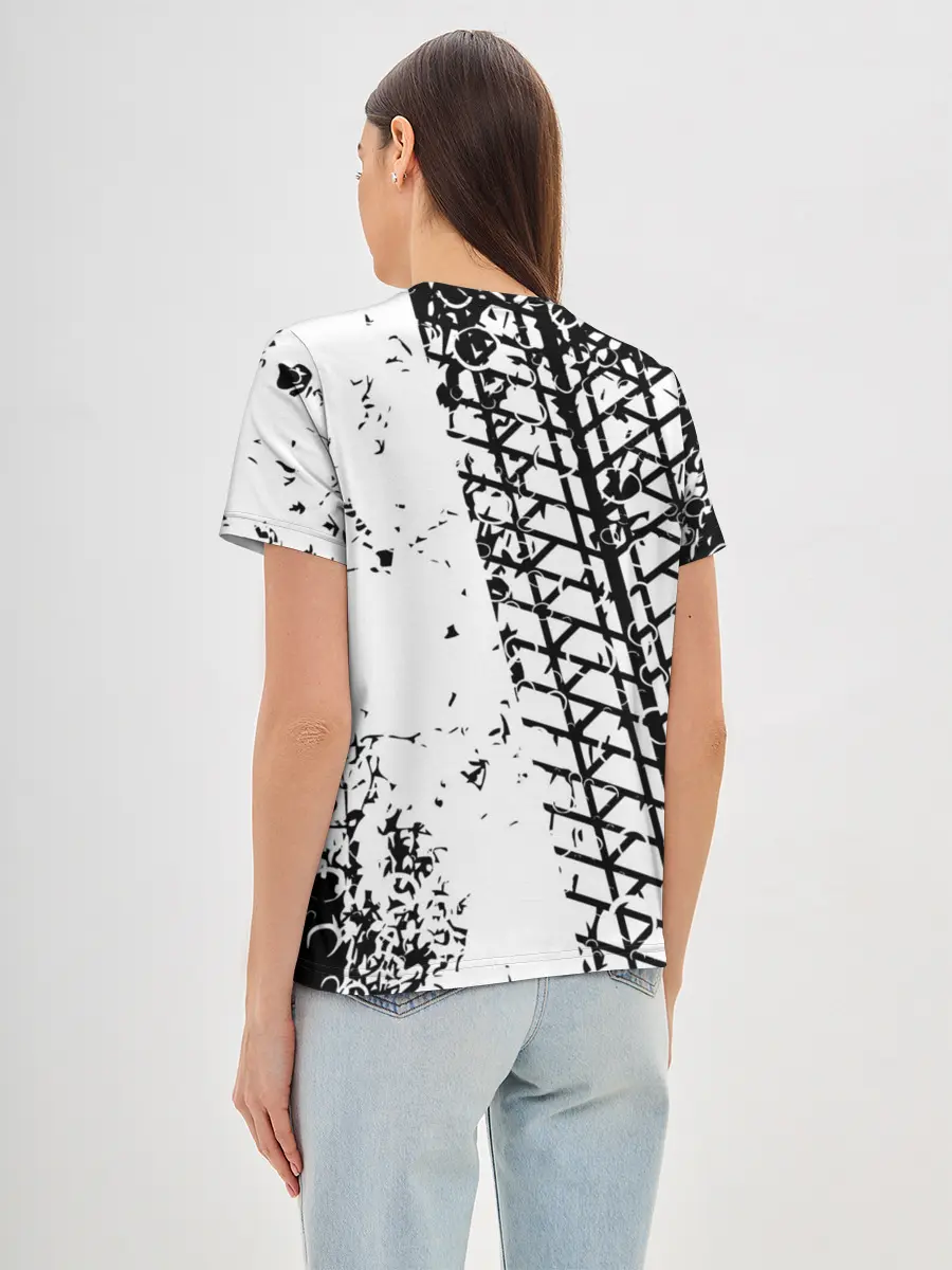 Женская базовая футболка / BMW.