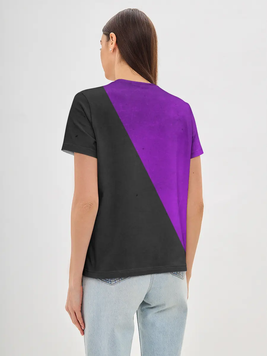 Женская базовая футболка / Purple Smile