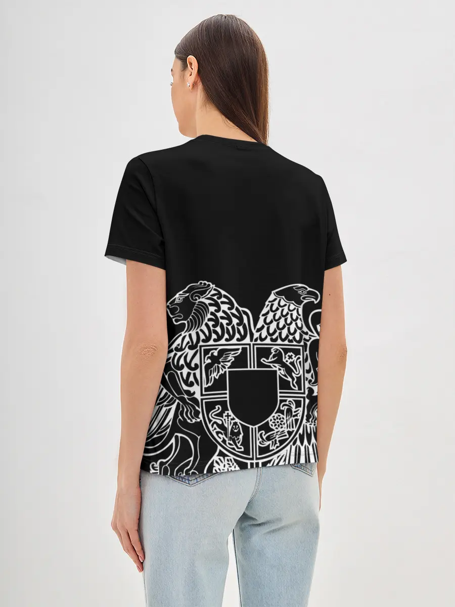 Женская базовая футболка / Герб Армении и флаг