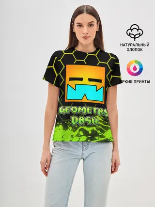 Женская базовая футболка / Geometry Dash