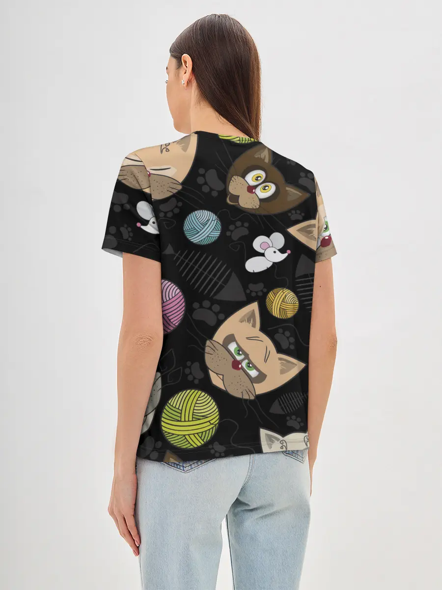 Женская базовая футболка / Злой кот.