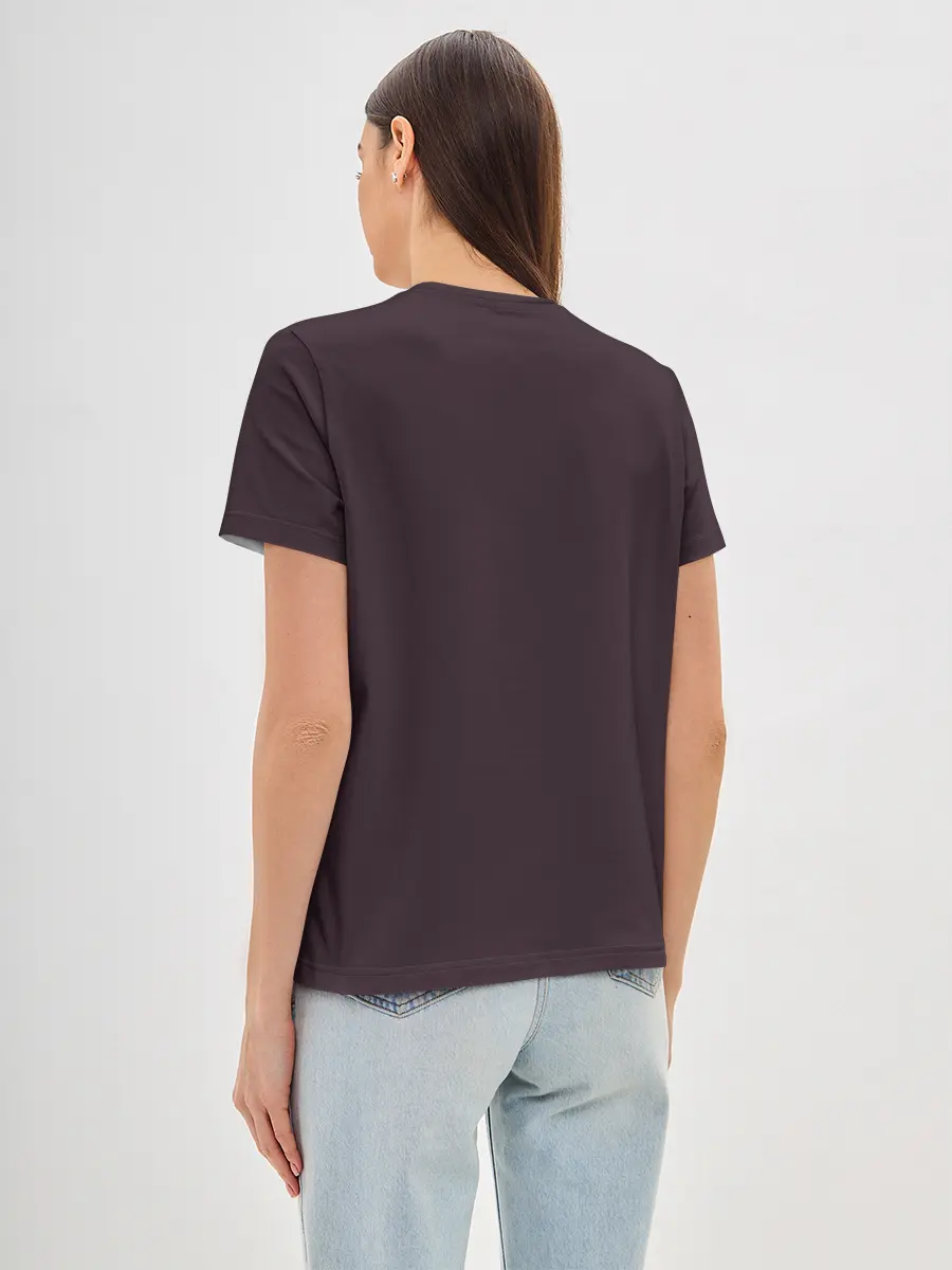 Женская базовая футболка / Моника.