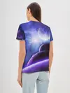 Женская базовая футболка / Неоновый Космос