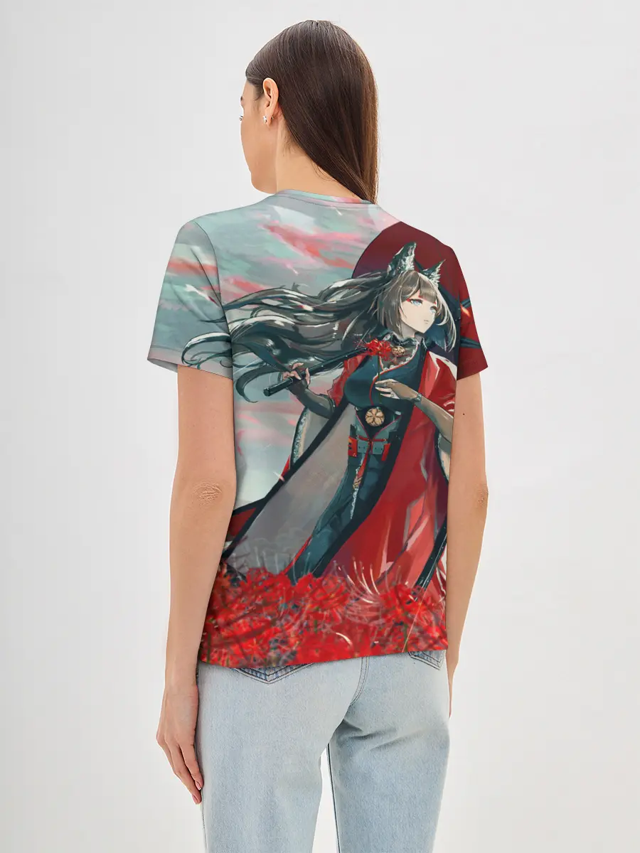 Женская базовая футболка / Azur Lane red flowers