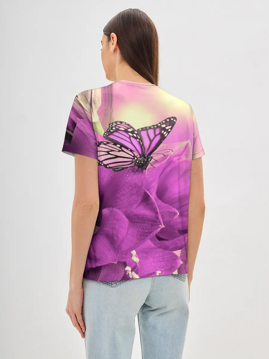 Женская базовая футболка / BTS