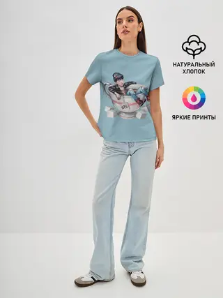 Женская базовая футболка / BTS in cup