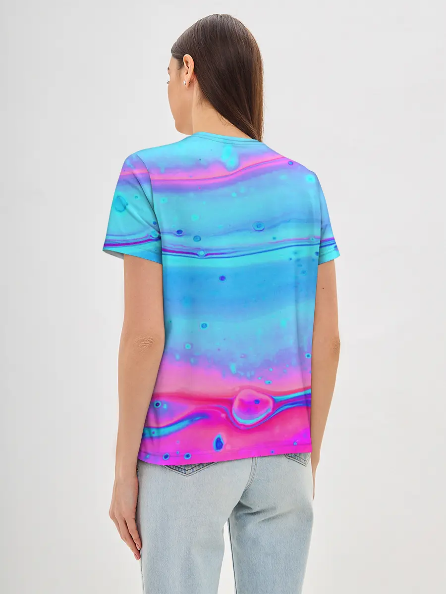 Женская базовая футболка / Атмосфера