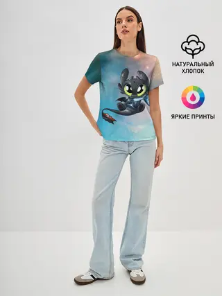 Женская базовая футболка / ночная фурия