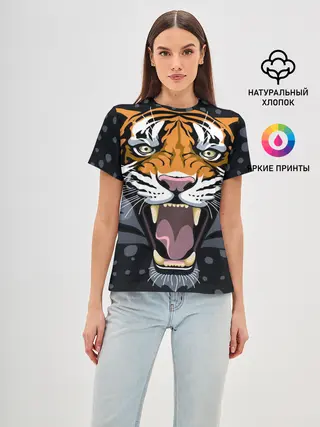 Женская базовая футболка / Амурский тигр в ночи