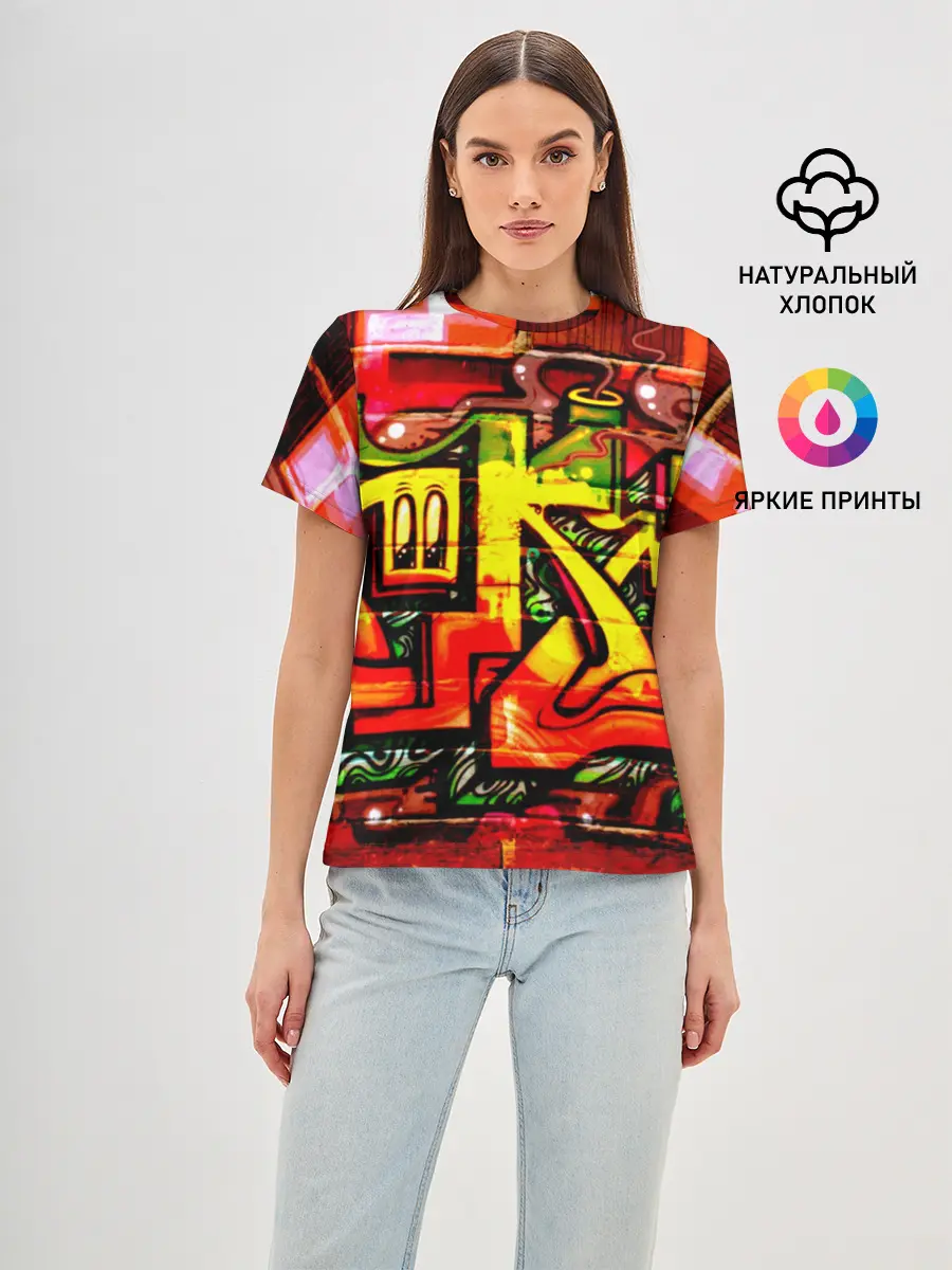 Женская базовая футболка / Граффити