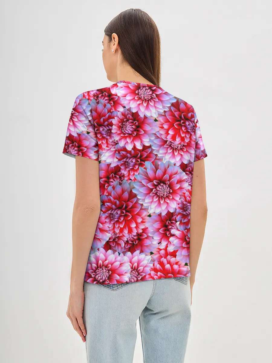 Женская базовая футболка / Георгины