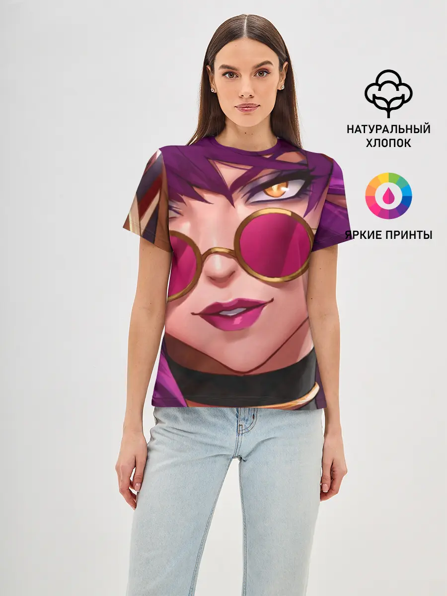 Женская базовая футболка / Эвелинн