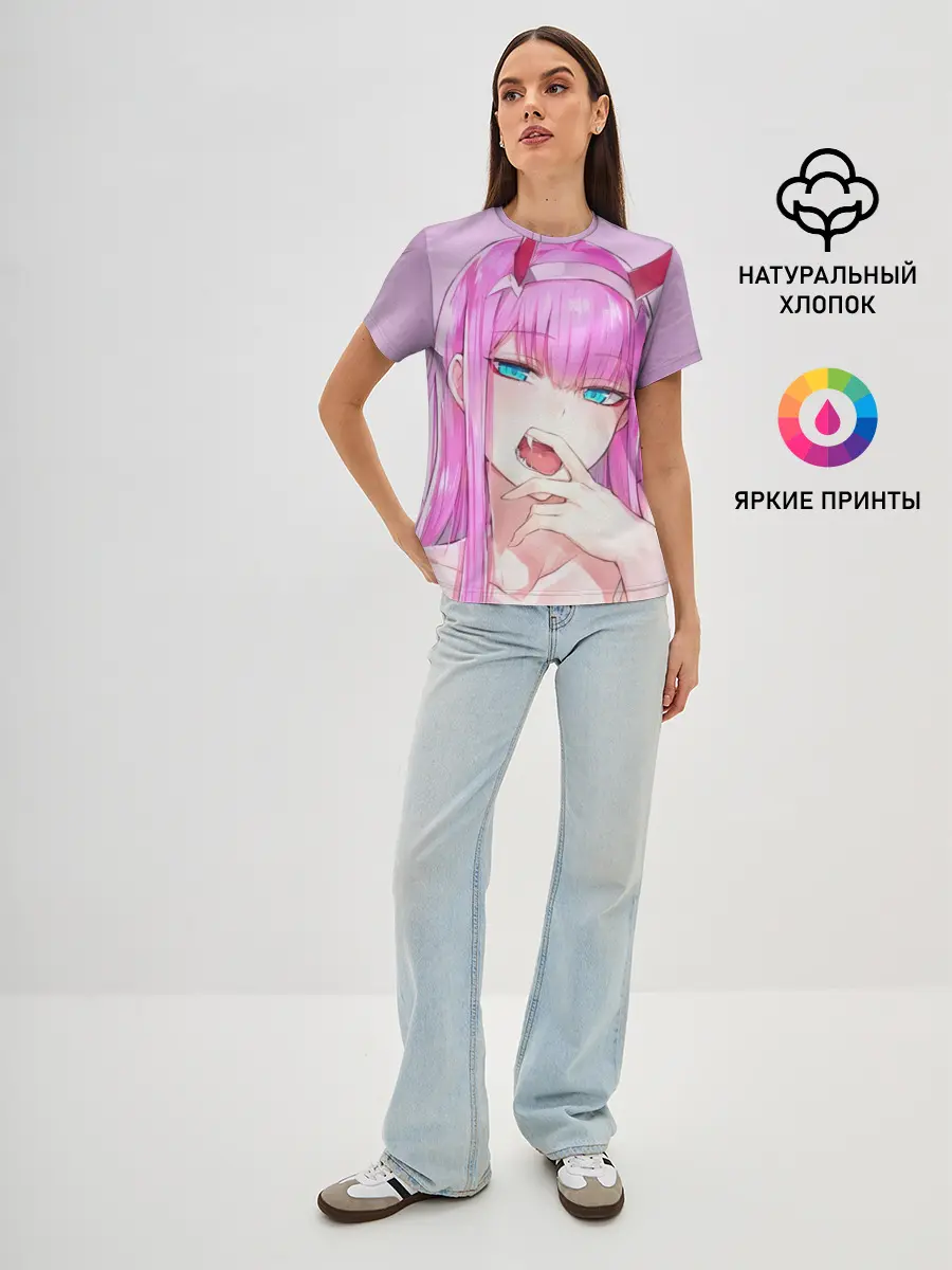 Женская базовая футболка / ахегао зеро ту