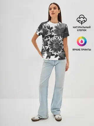 Женская базовая футболка / Цветочный Узор