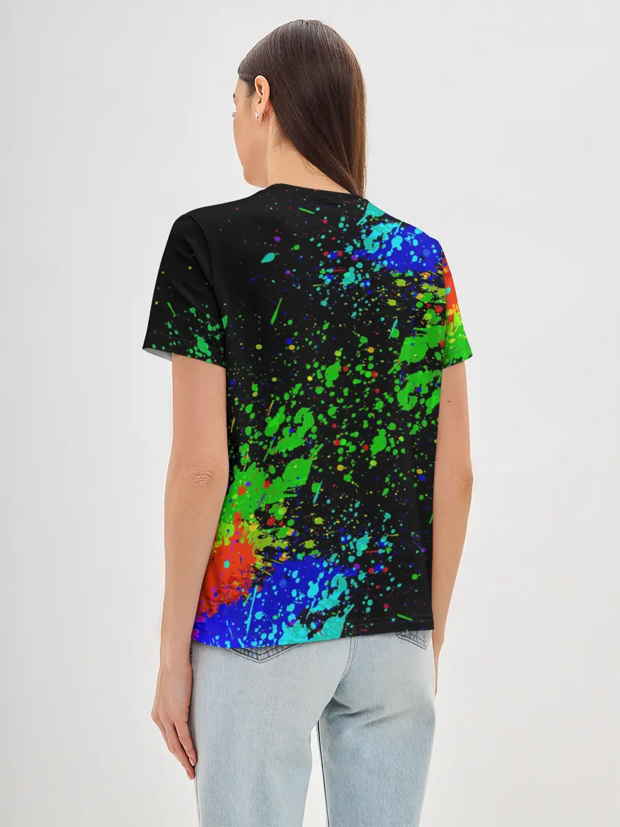 Женская базовая футболка / Врывающийся Монки. Радужный фон