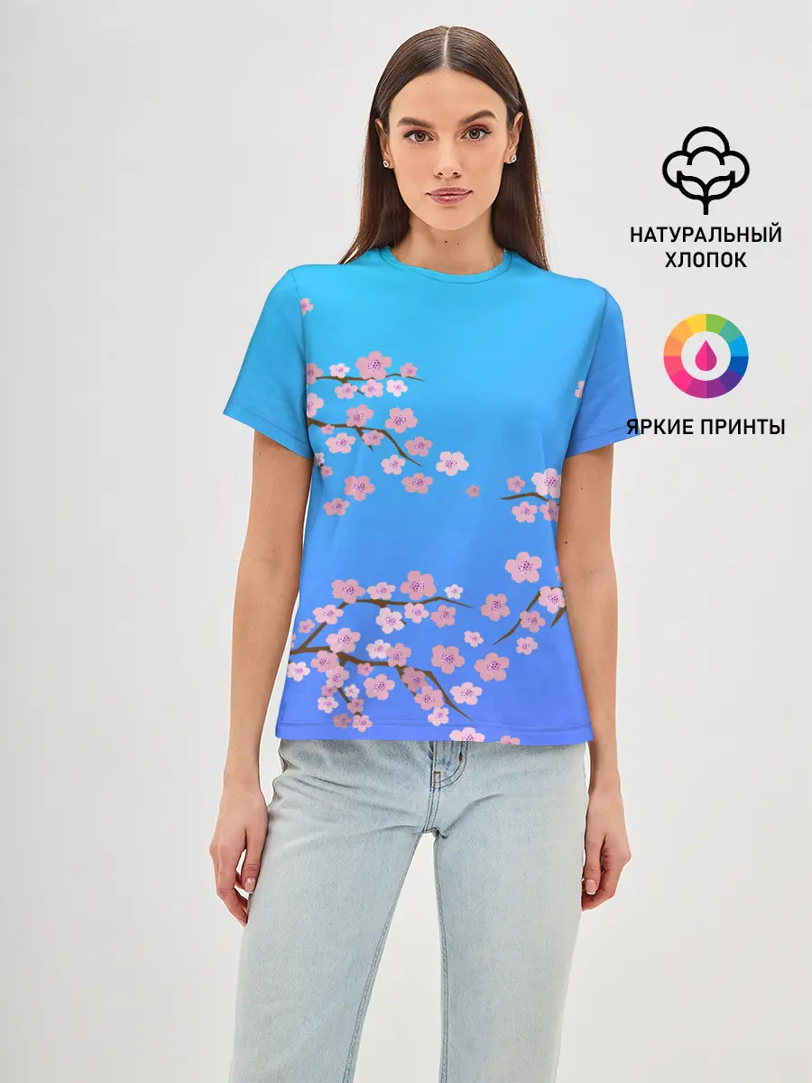 Женская базовая футболка / Цветы сакуры
