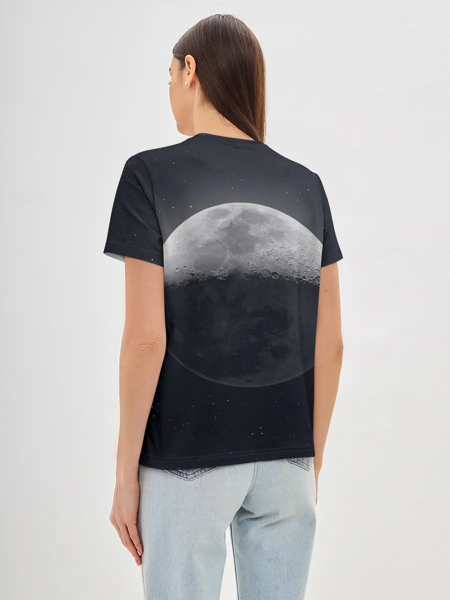 Женская базовая футболка / луна