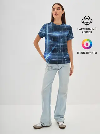 Женская базовая футболка / Линии неона