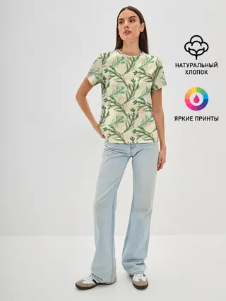 Женская базовая футболка / Ель новогодняя