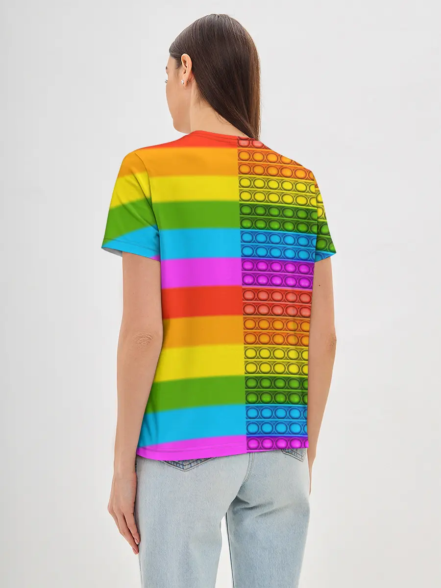 Женская базовая футболка / POP it вертикальная надпись