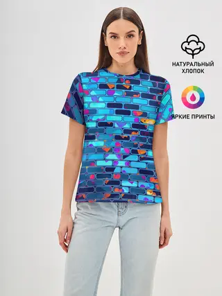 Женская базовая футболка / Кирпичики.