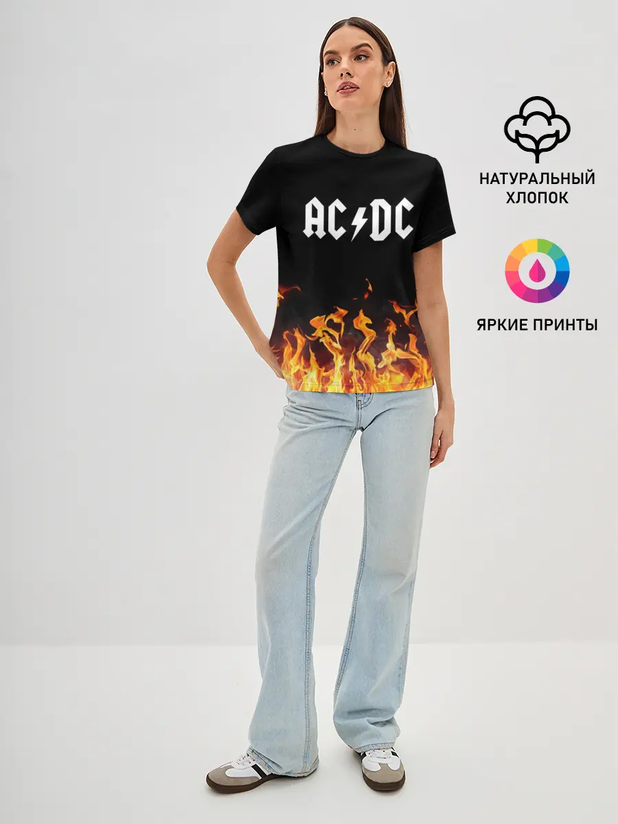 Женская базовая футболка / AC DC