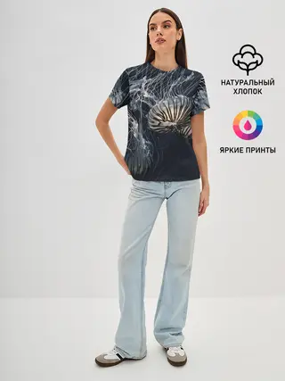 Женская базовая футболка / Рисунок медуза