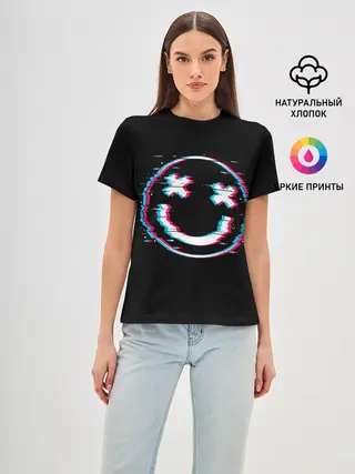 Женская базовая футболка / Glitch Smile