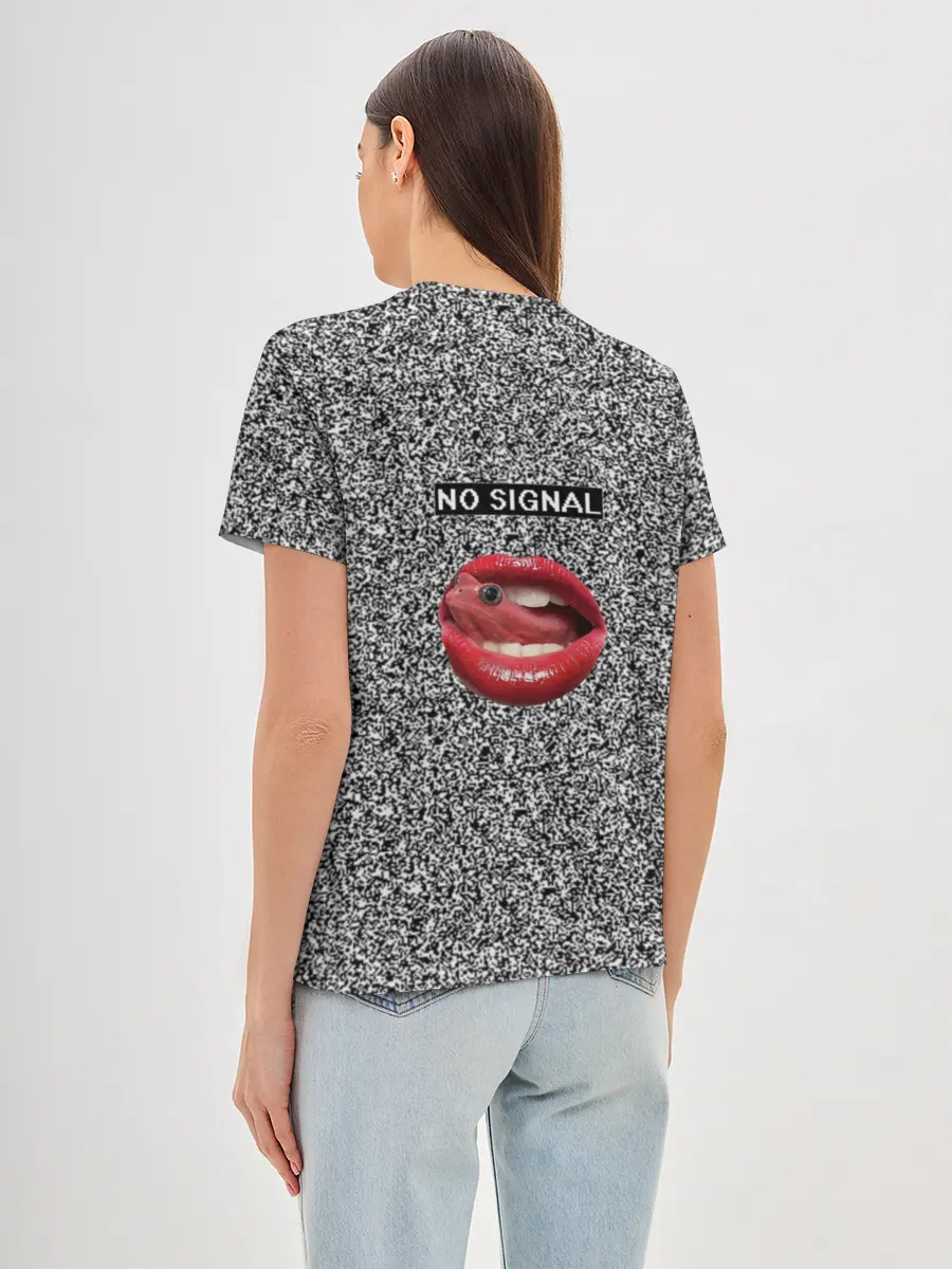 Женская базовая футболка / Губы