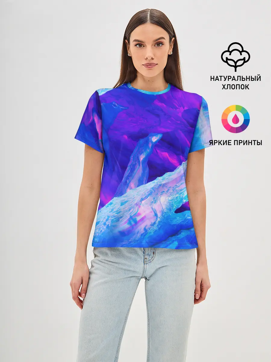 Женская базовая футболка / ЛЕДЯНОЙ НЕОН
