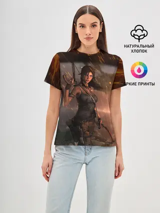Женская базовая футболка / TOMB RAIDER