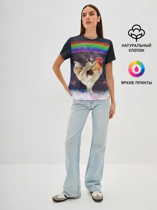 Женская базовая футболка / Мопс на курице в космосе