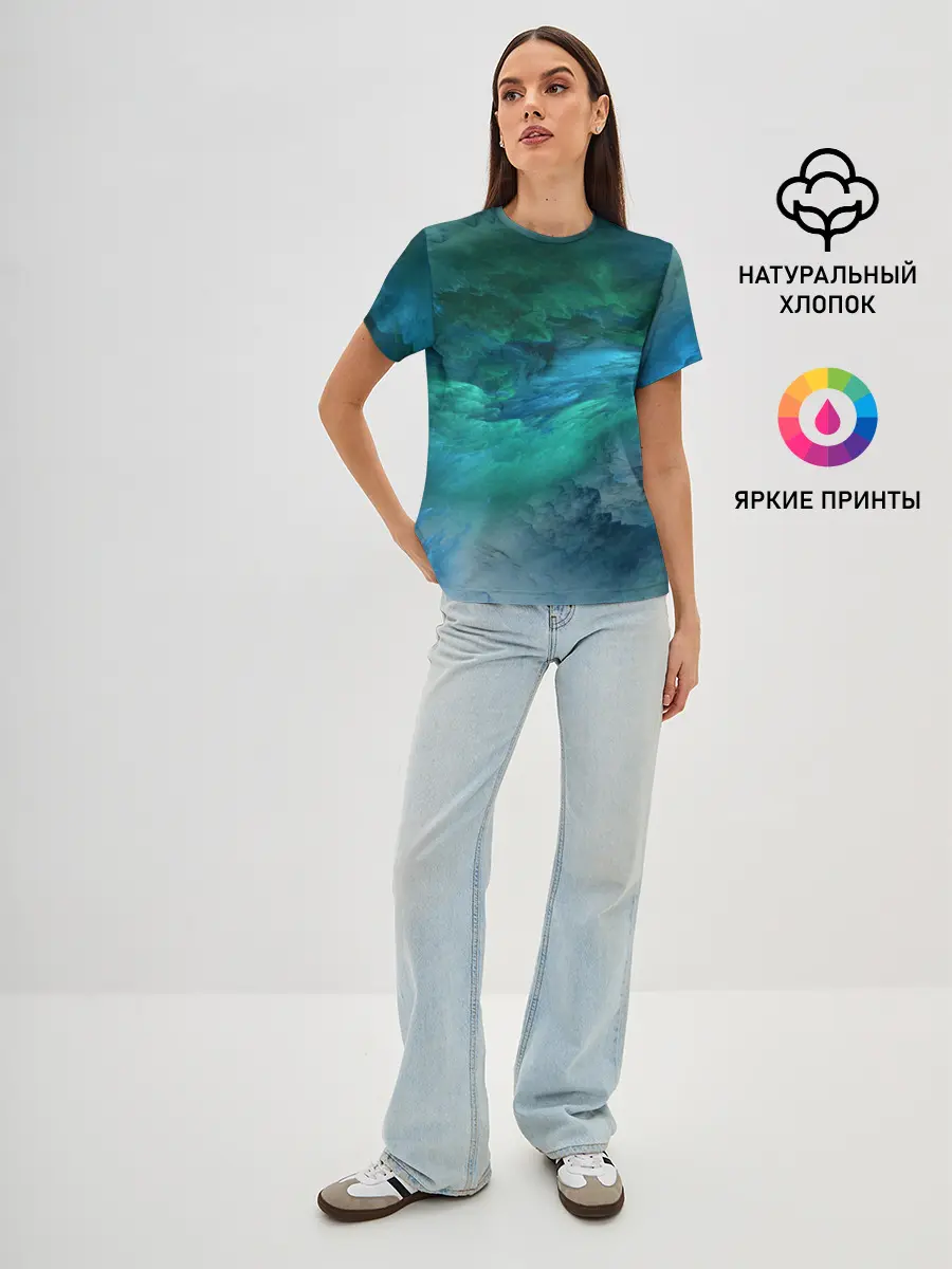 Женская базовая футболка / Изумрудные Облака