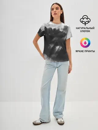 Женская базовая футболка / Туман в лесу