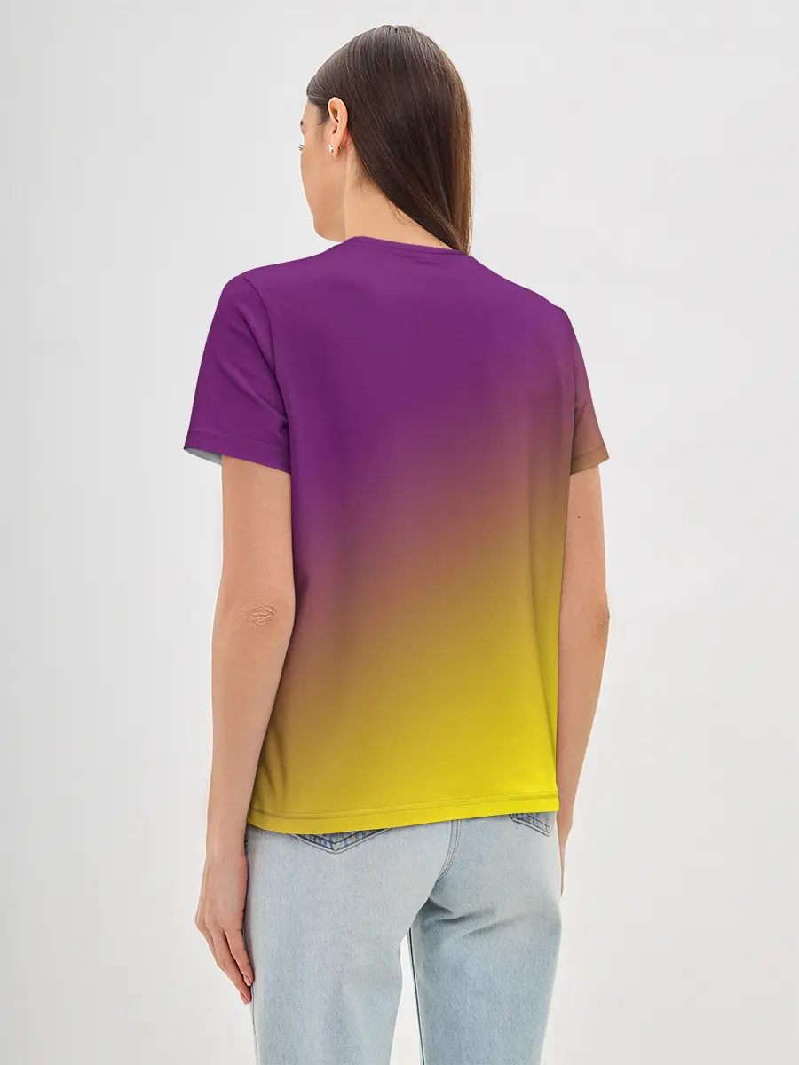 Женская базовая футболка / ГРАДИЕНТ