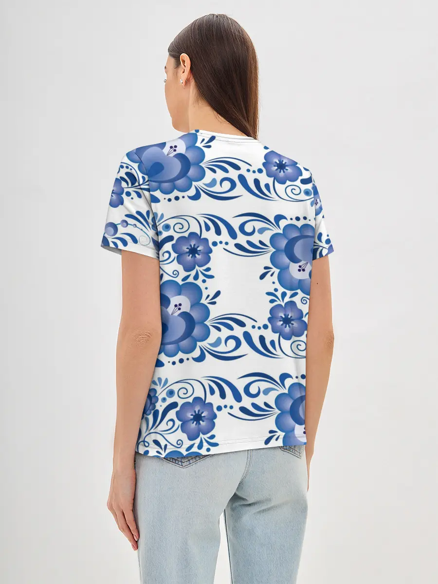 Женская базовая футболка / Гжель