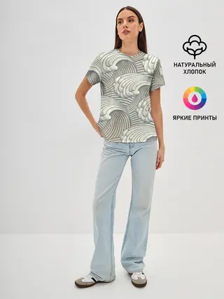 Женская базовая футболка / Арт волны