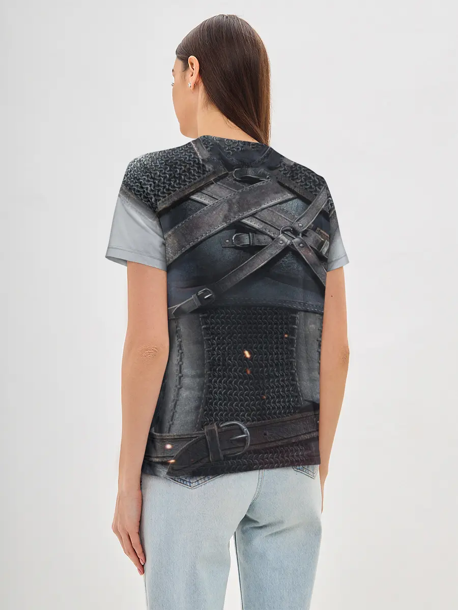 Женская базовая футболка / Геральт | снаряжение