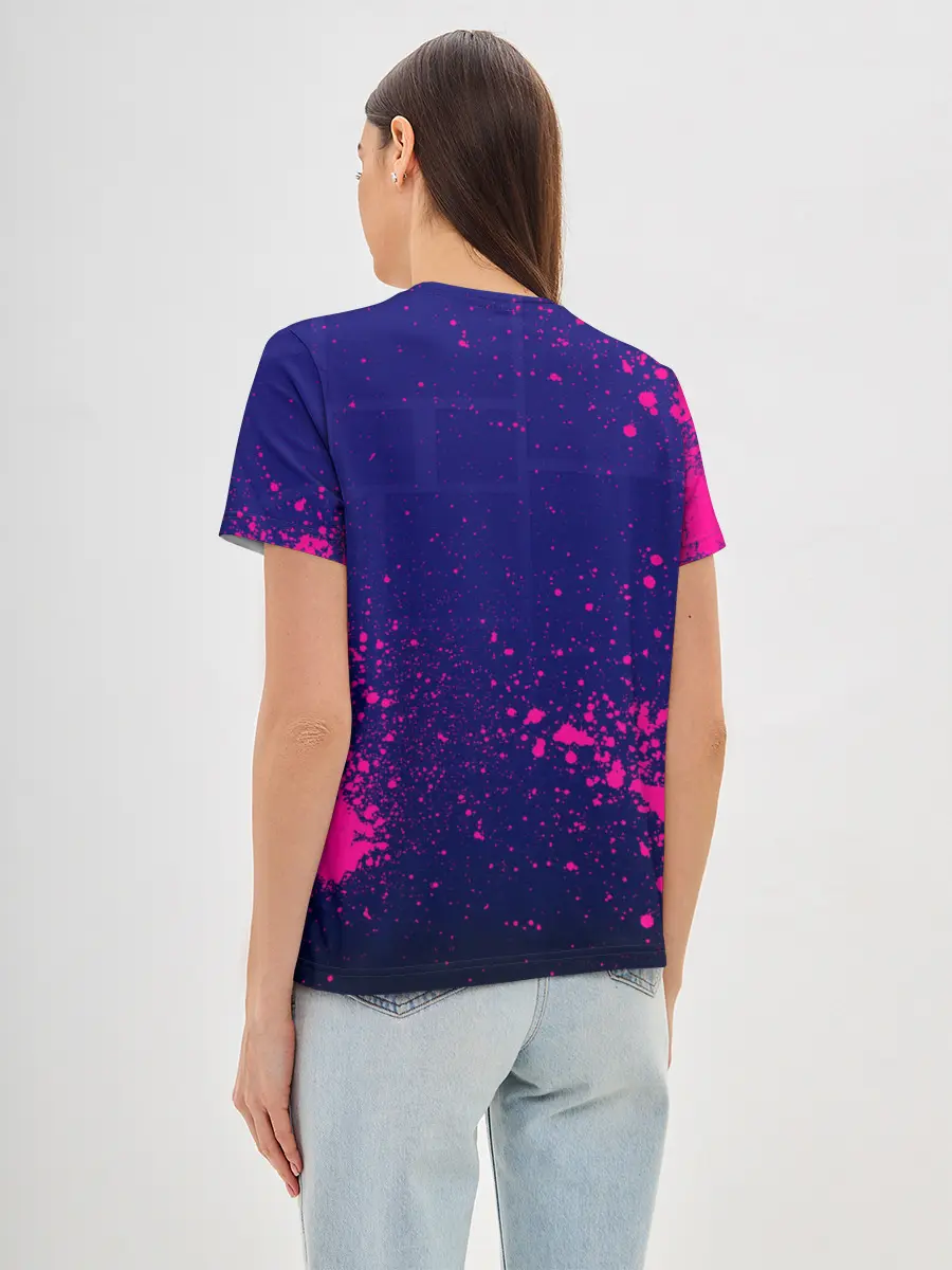 Женская базовая футболка / Geometry Dash