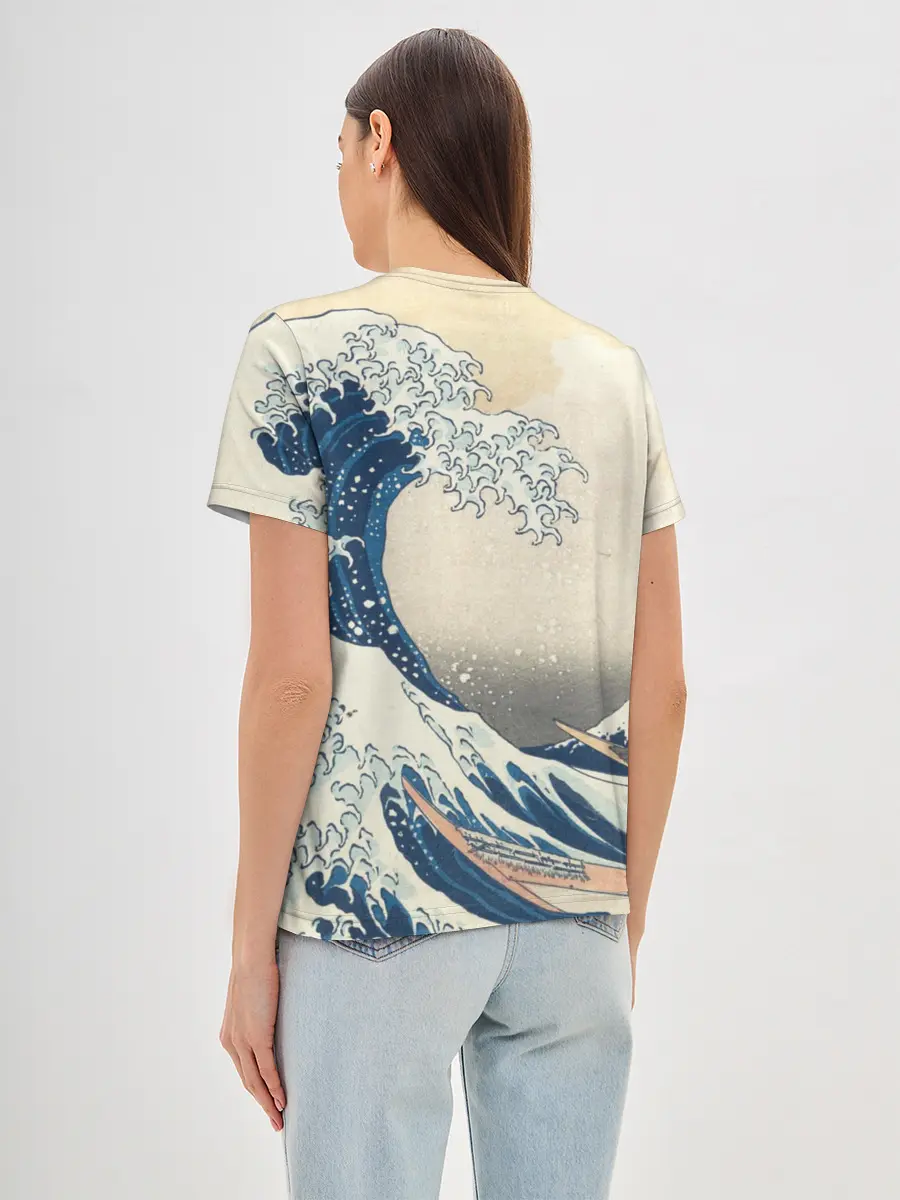 Женская базовая футболка / Большая волна в Канагаве