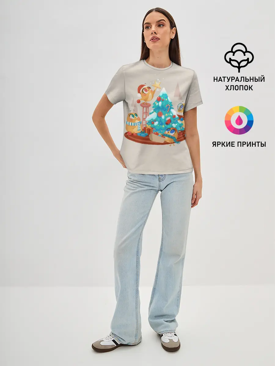 Женская базовая футболка / Зверята празднуют новый год