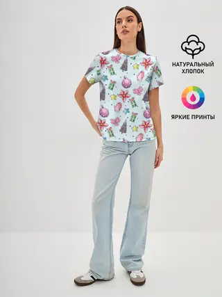 Женская базовая футболка / новогодние игрушки