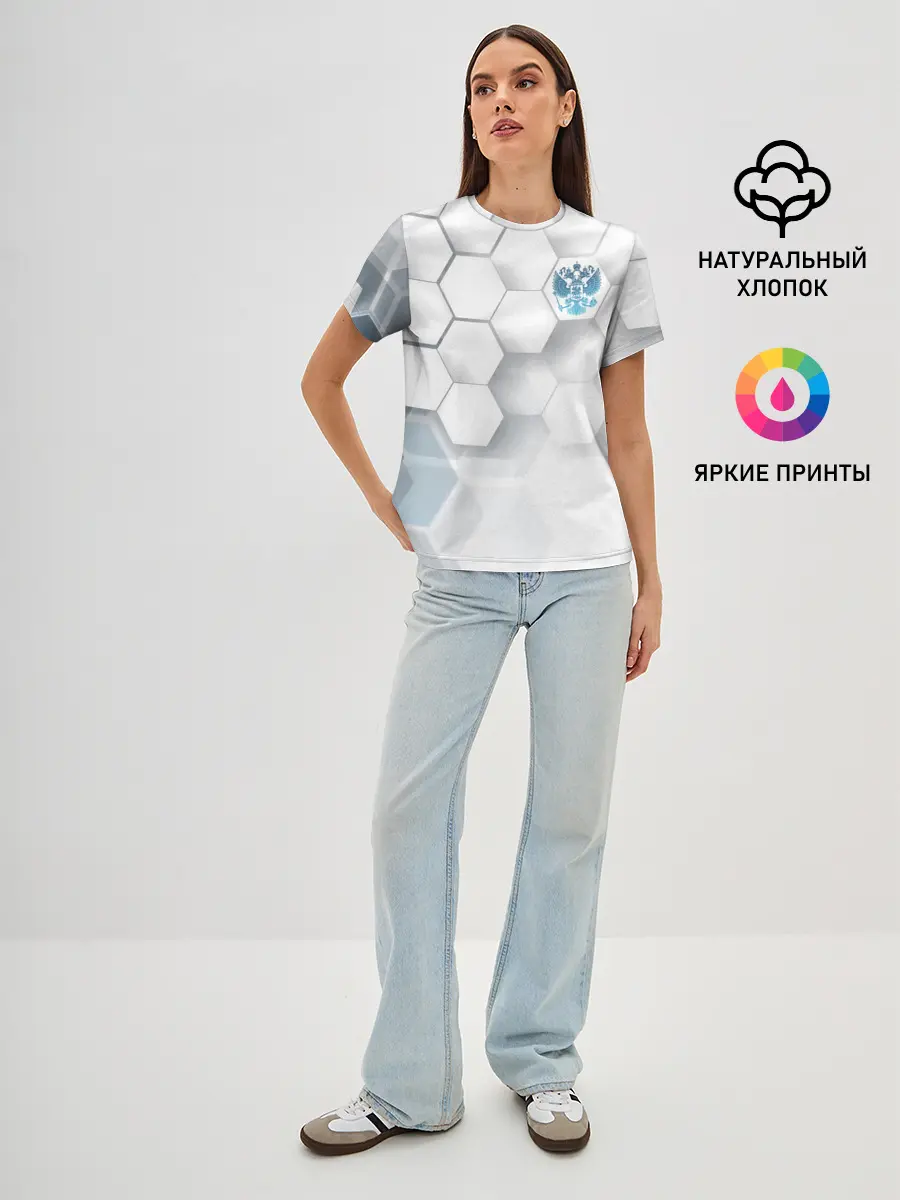 Женская базовая футболка / Россия