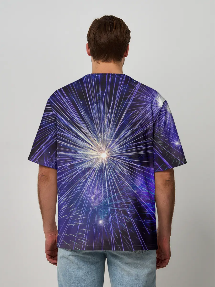 Мужская футболка оверсайз / Фейерверк