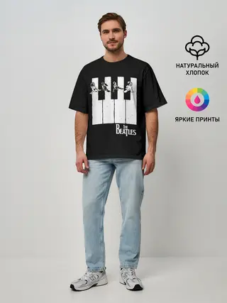 Мужская футболка оверсайз / THE BEATLES ЗНАМЕНИТАЯ КАРТИНКА