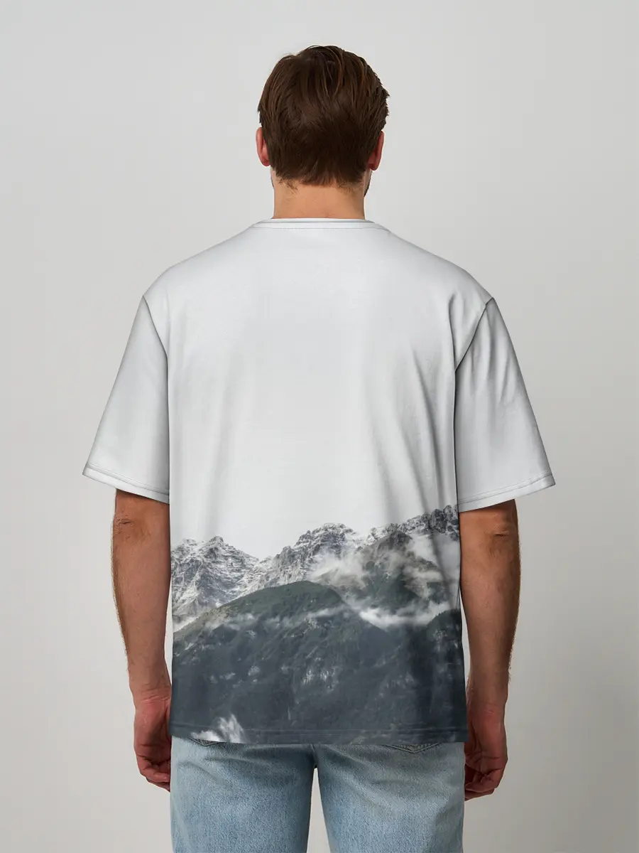 Мужская футболка оверсайз / Вершина Горы