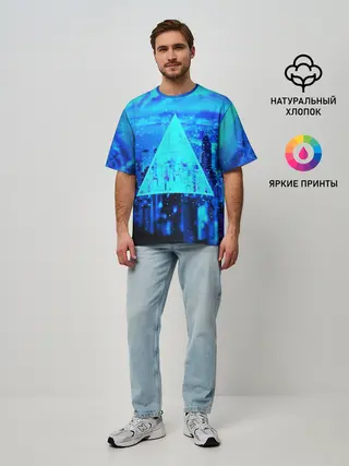 Мужская футболка оверсайз / ГОРОД В НЕОНЕ