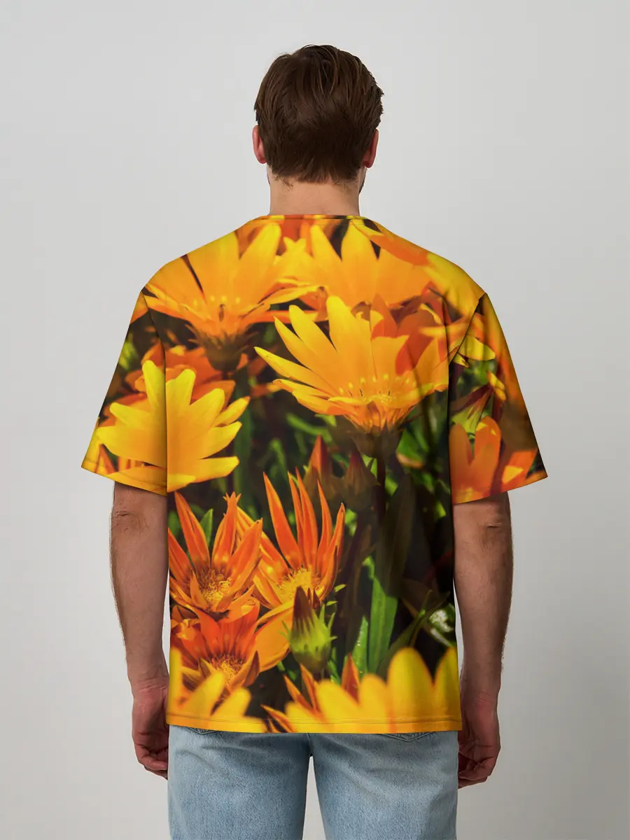 Мужская футболка оверсайз / Желтый цвет весны