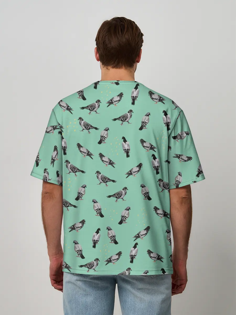 Мужская футболка оверсайз / Голуби на зеленом