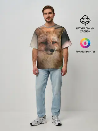 Мужская футболка оверсайз / Строгая лисица